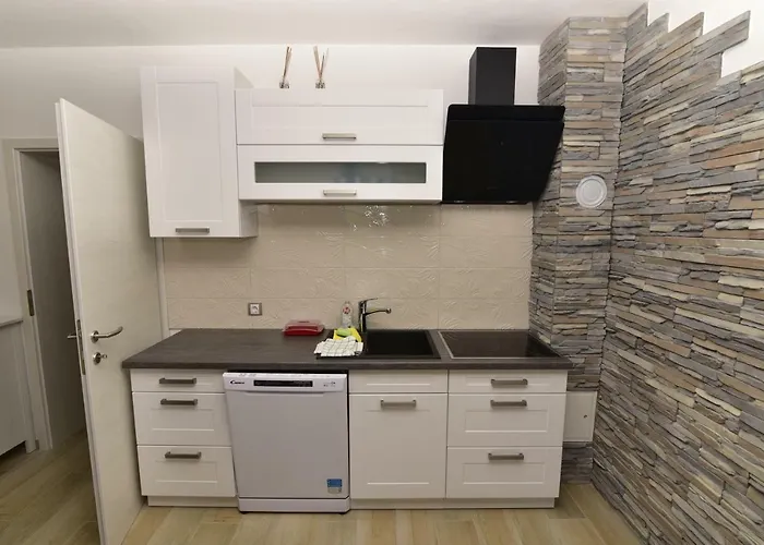 Apartment Matthew & Oscar Porat (Krk)