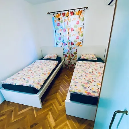 Apartament Matthew & Oscar *
