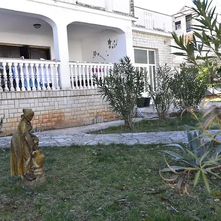 Apartament Matthew & Oscar